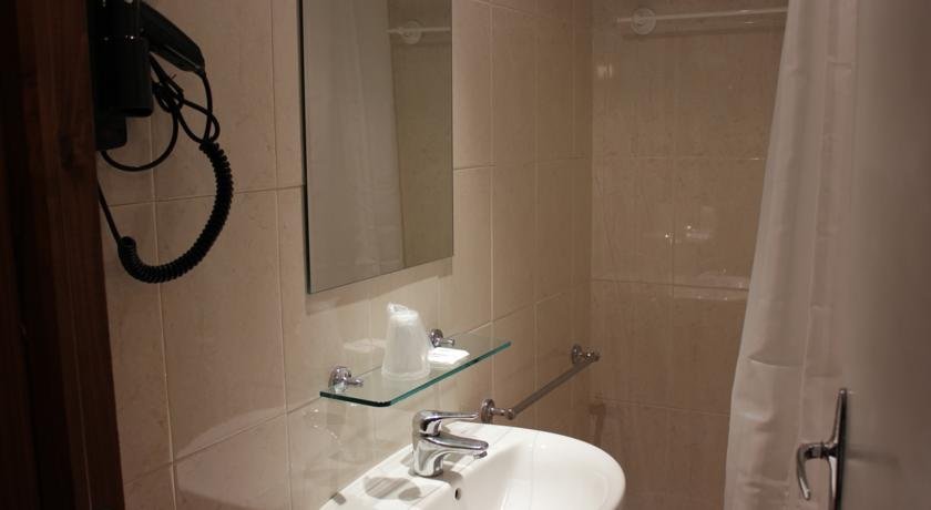 Somriu Hotel Refugi dels Isards