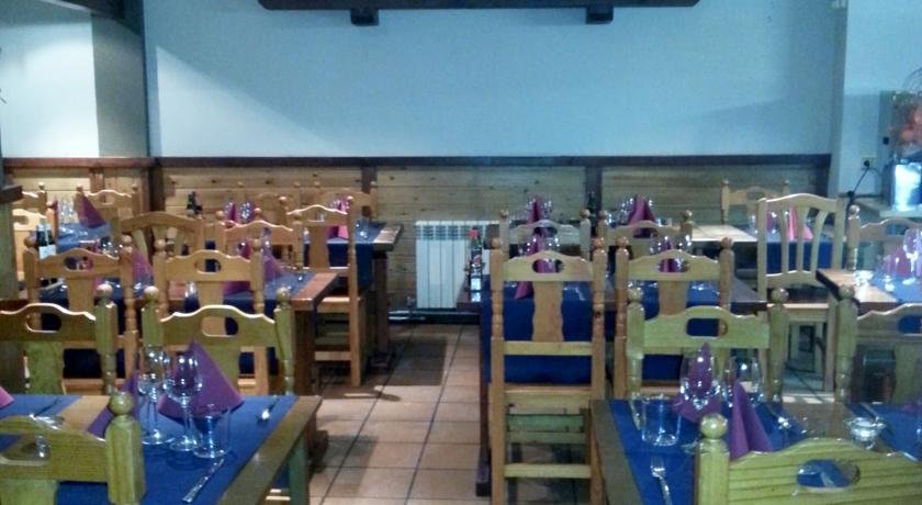 Somriu Hotel Refugi dels Isards