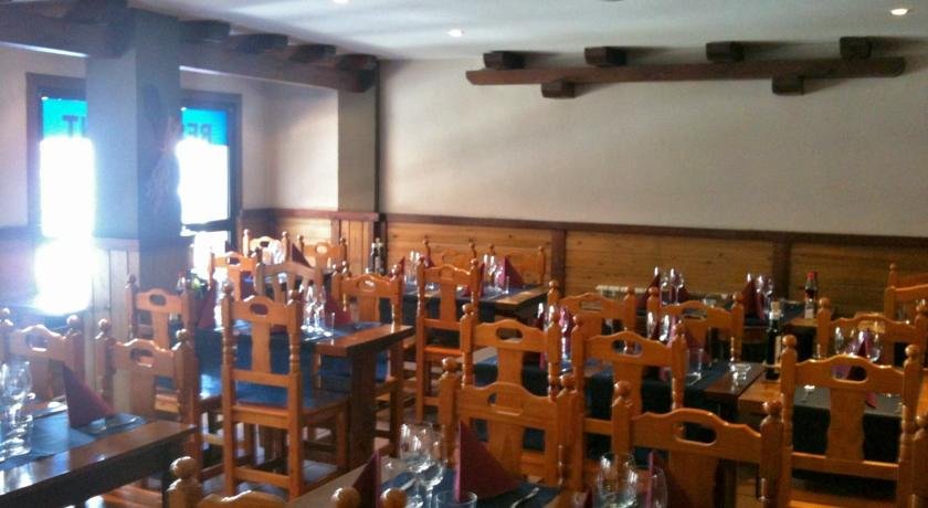 Somriu Hotel Refugi dels Isards