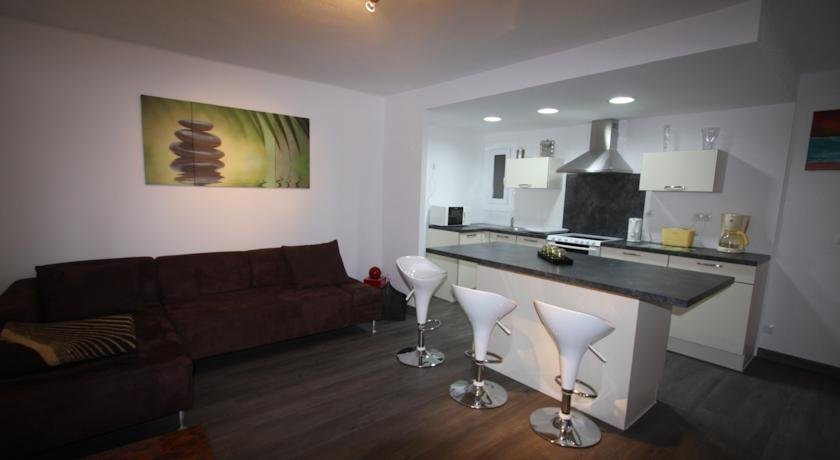 Altissim Apartments