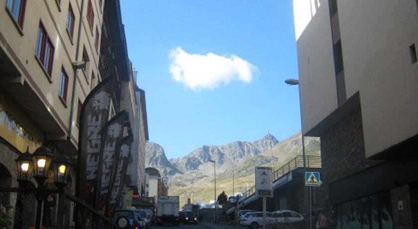 Altissim Apartments