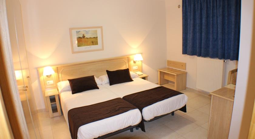 Hotel Cubil - Photo 32